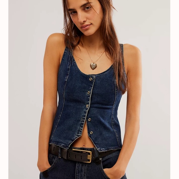 Free People Jackets & Blazers - Free people Kara Denim Vest size medium